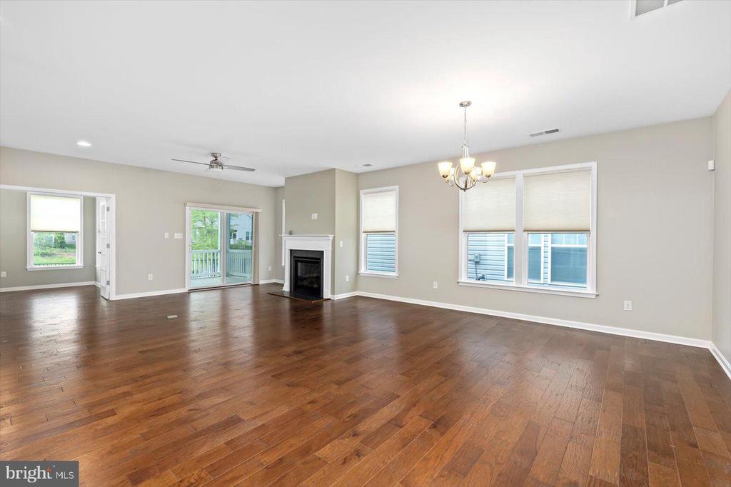 6508 BOXWELL DR, FREDERICKSBURG, Virginia 22407, 2 Bedrooms Bedrooms, ,2 BathroomsBathrooms,Residential,6508 BOXWELL DR,VASP2032622 MLS # VASP2032622