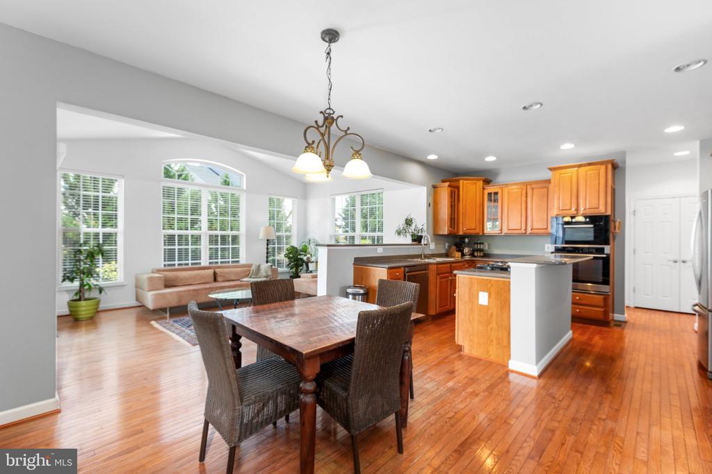 9016 LAUREL OAK LN, FREDERICKSBURG, Virginia 22407, 4 Bedrooms Bedrooms, ,2 BathroomsBathrooms,Residential,9016 LAUREL OAK LN,VASP2033190 MLS # VASP2033190