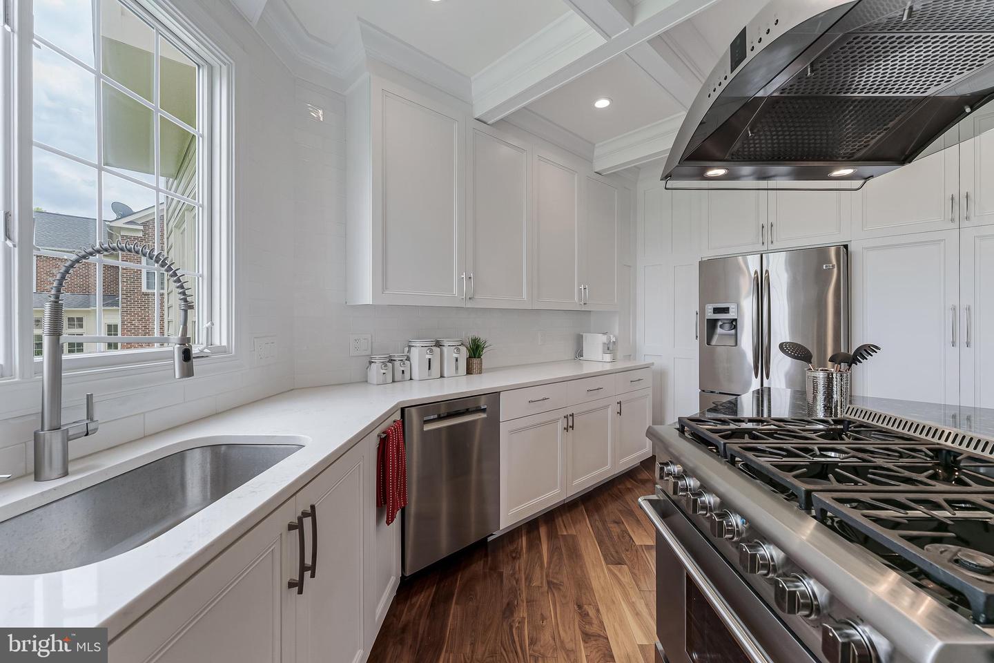 18370 KINGSMILL ST, LEESBURG, Virginia 20176, 4 Bedrooms Bedrooms, ,4 BathroomsBathrooms,Residential,For sale,18370 KINGSMILL ST,VALO2092790 MLS # VALO2092790