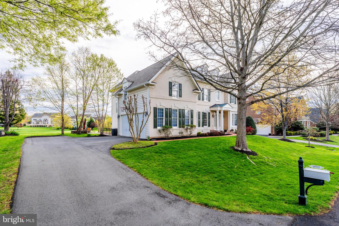 18370 KINGSMILL ST, LEESBURG, Virginia 20176, 4 Bedrooms Bedrooms, ,4 BathroomsBathrooms,Residential,For sale,18370 KINGSMILL ST,VALO2092790 MLS # VALO2092790