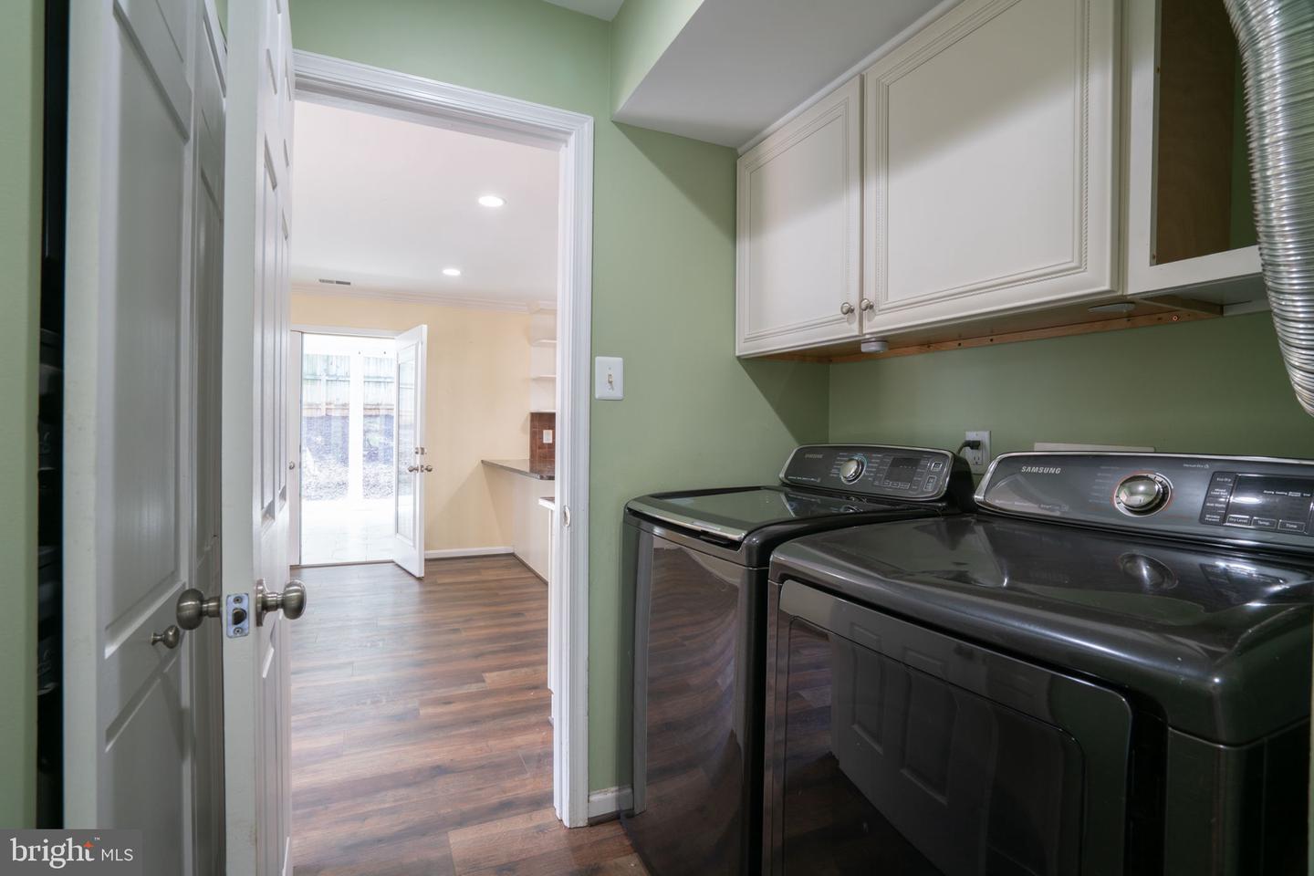 4501 PEPPERMILL CT, DUMFRIES, Virginia 22025, 4 Bedrooms Bedrooms, ,3 BathroomsBathrooms,Residential,For sale,4501 PEPPERMILL CT,VAPW2090894 MLS # VAPW2090894