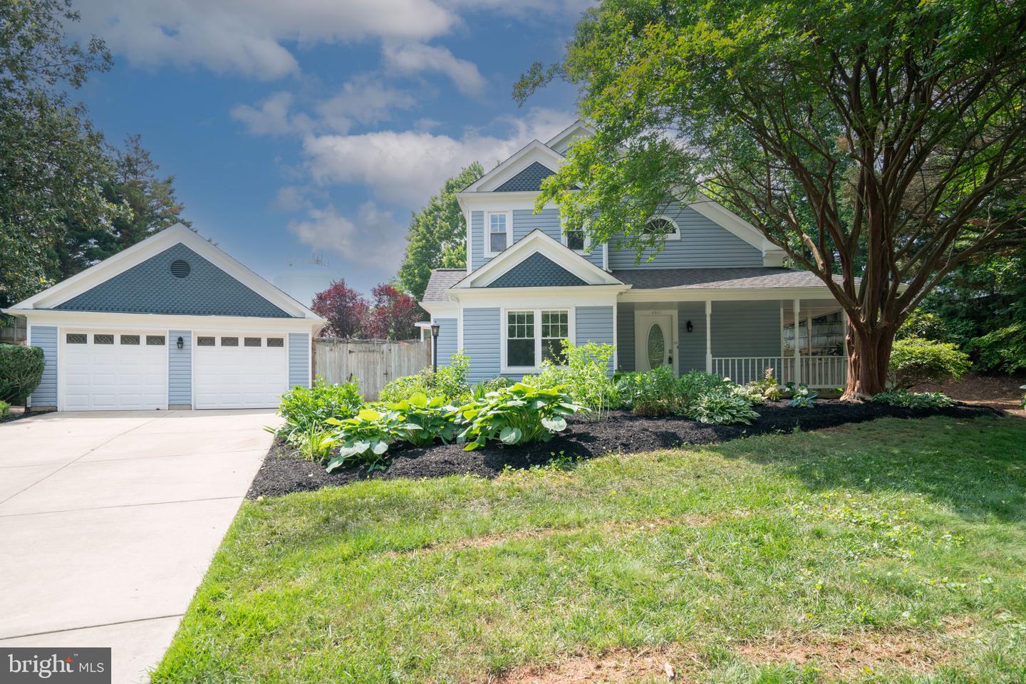 4501 PEPPERMILL CT, DUMFRIES, Virginia 22025, 4 Bedrooms Bedrooms, ,3 BathroomsBathrooms,Residential,For sale,4501 PEPPERMILL CT,VAPW2090894 MLS # VAPW2090894