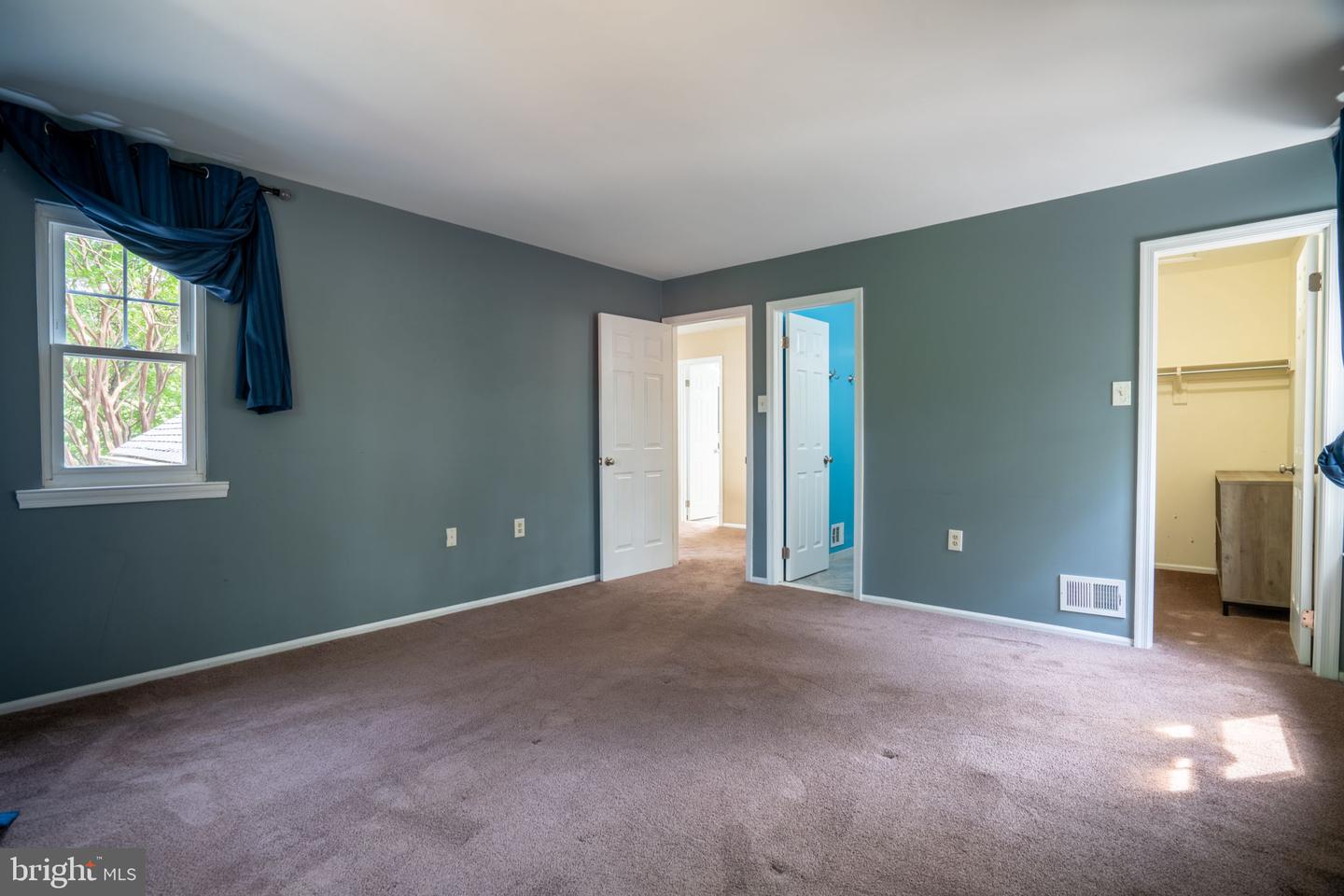 4501 PEPPERMILL CT, DUMFRIES, Virginia 22025, 4 Bedrooms Bedrooms, ,3 BathroomsBathrooms,Residential,For sale,4501 PEPPERMILL CT,VAPW2090894 MLS # VAPW2090894