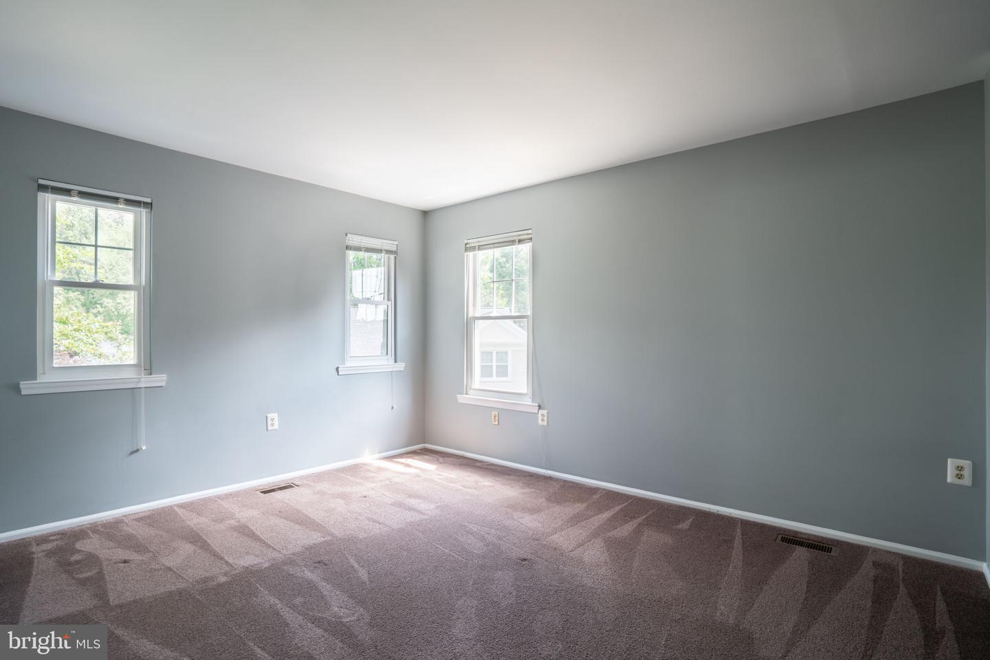 4501 PEPPERMILL CT, DUMFRIES, Virginia 22025, 4 Bedrooms Bedrooms, ,3 BathroomsBathrooms,Residential,For sale,4501 PEPPERMILL CT,VAPW2090894 MLS # VAPW2090894