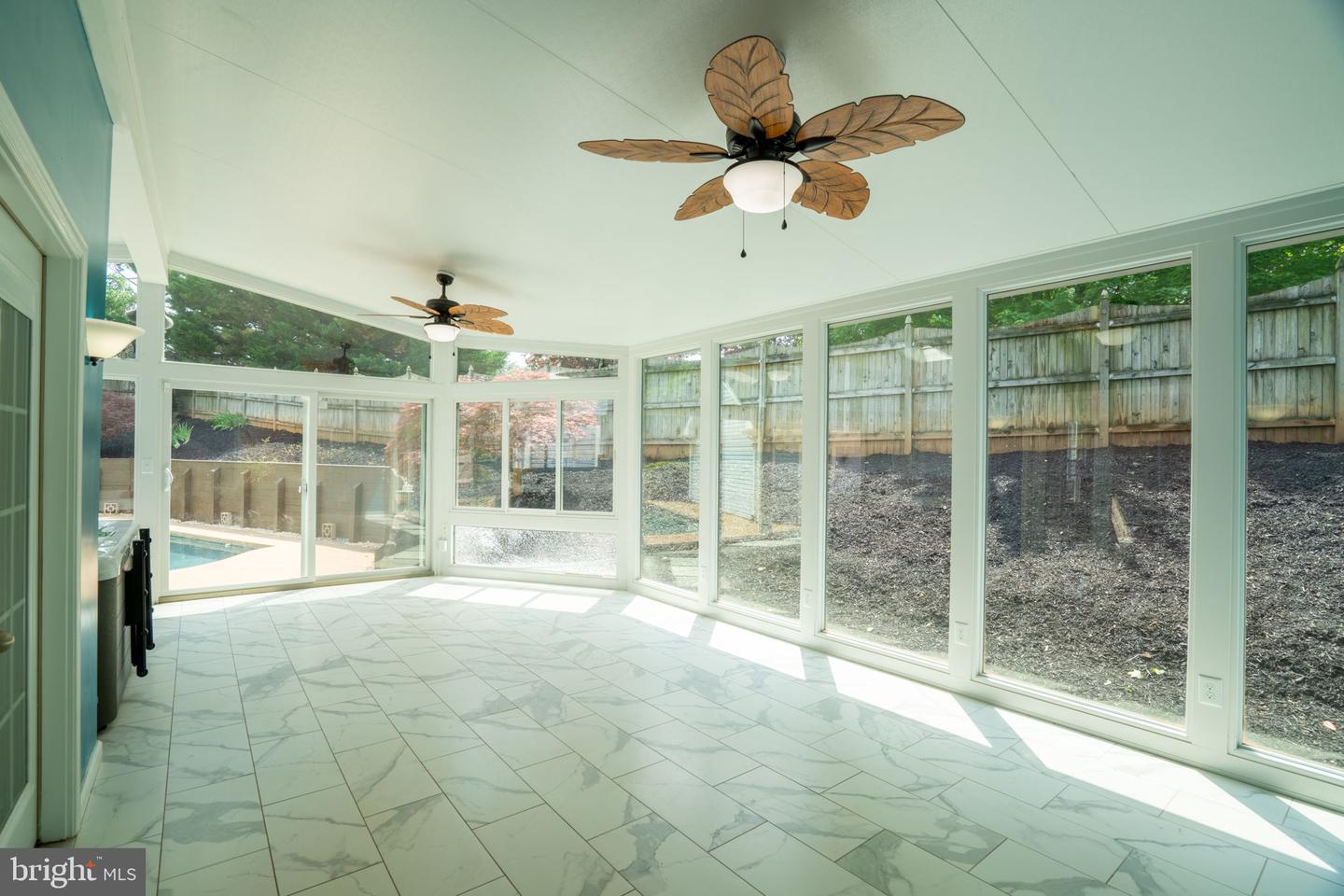 4501 PEPPERMILL CT, DUMFRIES, Virginia 22025, 4 Bedrooms Bedrooms, ,3 BathroomsBathrooms,Residential,For sale,4501 PEPPERMILL CT,VAPW2090894 MLS # VAPW2090894
