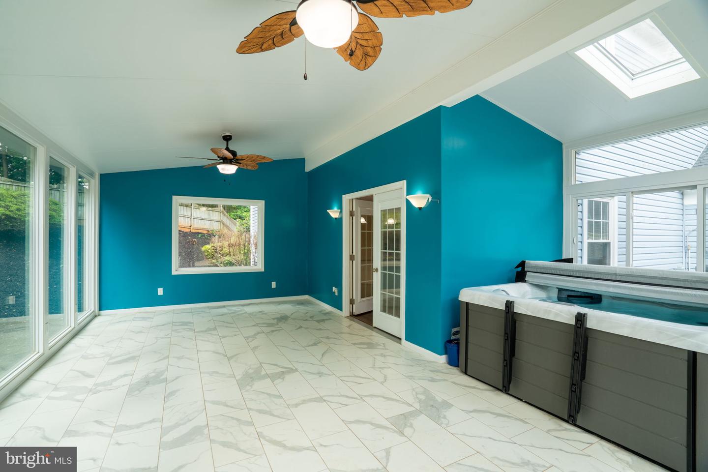 4501 PEPPERMILL CT, DUMFRIES, Virginia 22025, 4 Bedrooms Bedrooms, ,3 BathroomsBathrooms,Residential,For sale,4501 PEPPERMILL CT,VAPW2090894 MLS # VAPW2090894