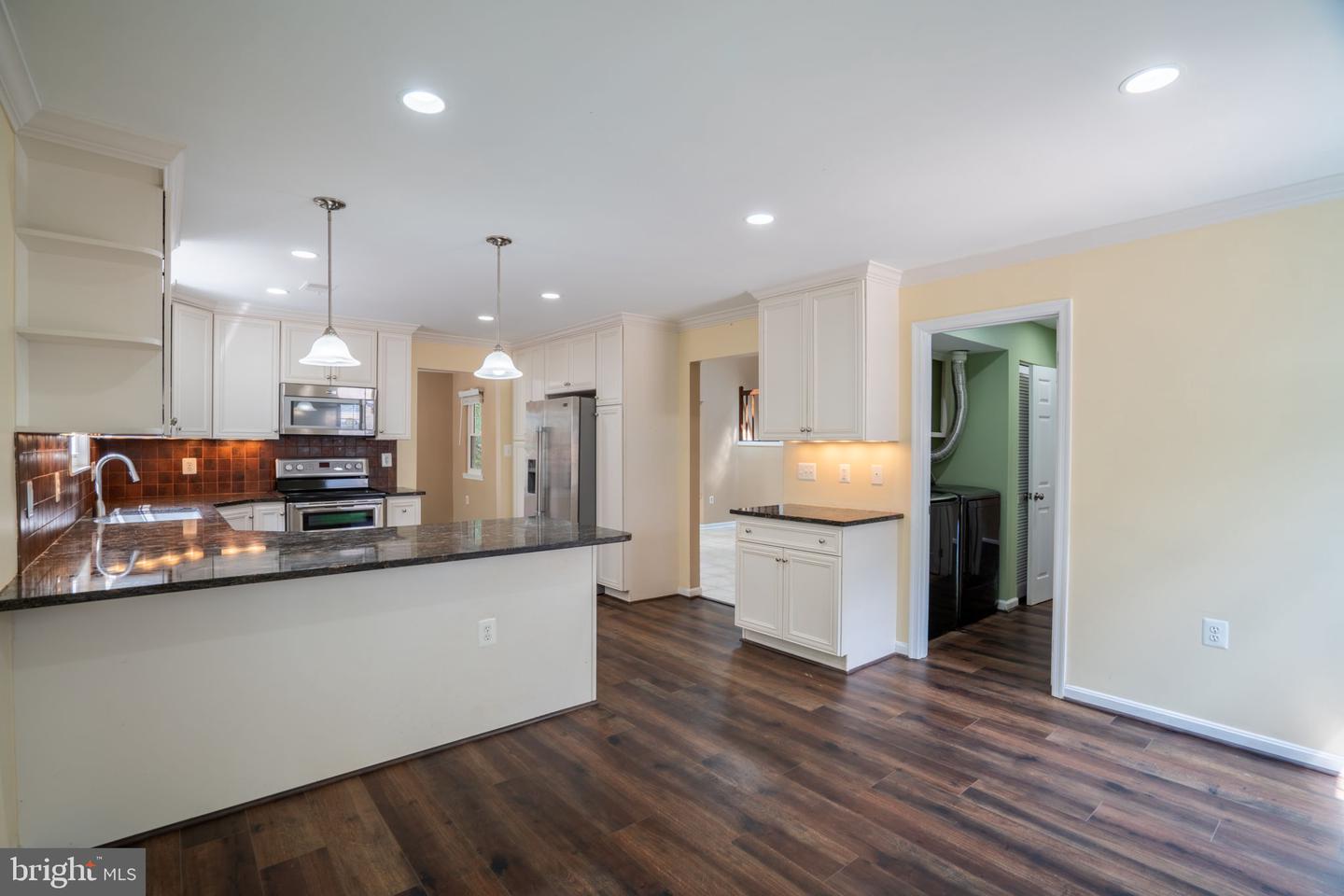 4501 PEPPERMILL CT, DUMFRIES, Virginia 22025, 4 Bedrooms Bedrooms, ,3 BathroomsBathrooms,Residential,For sale,4501 PEPPERMILL CT,VAPW2090894 MLS # VAPW2090894