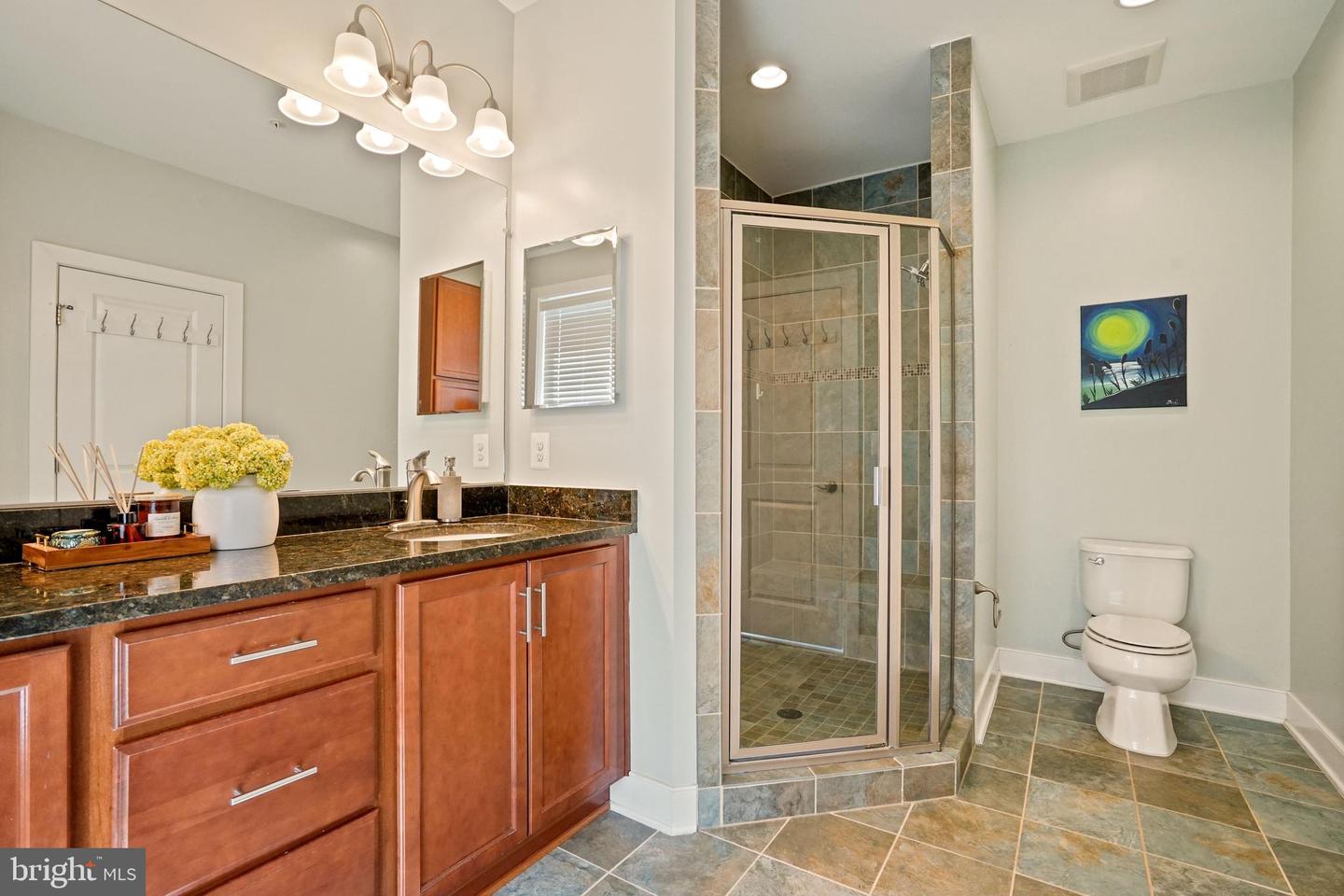 2209 RICHMOND HWY #102, ALEXANDRIA, Virginia 22301, 3 Bedrooms Bedrooms, ,2 BathroomsBathrooms,Residential,For sale,2209 RICHMOND HWY #102,VAAX2044156 MLS # VAAX2044156