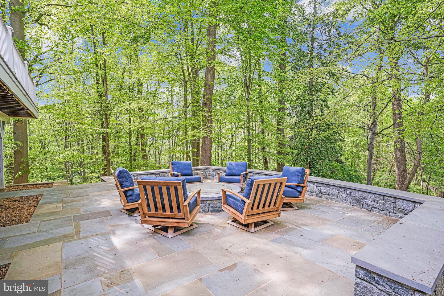 6020 COPELY LN, MCLEAN, Virginia 22101, 6 Bedrooms Bedrooms, ,5 BathroomsBathrooms,Residential,For sale,6020 COPELY LN,VAFX2236232 MLS # VAFX2236232