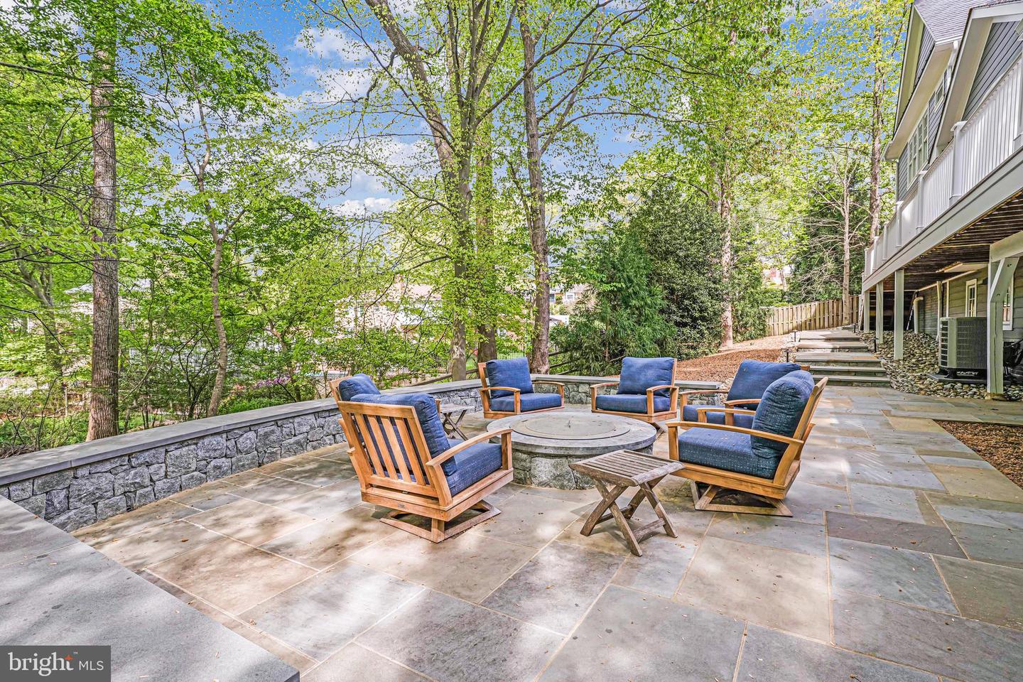 6020 COPELY LN, MCLEAN, Virginia 22101, 6 Bedrooms Bedrooms, ,5 BathroomsBathrooms,Residential,For sale,6020 COPELY LN,VAFX2236232 MLS # VAFX2236232