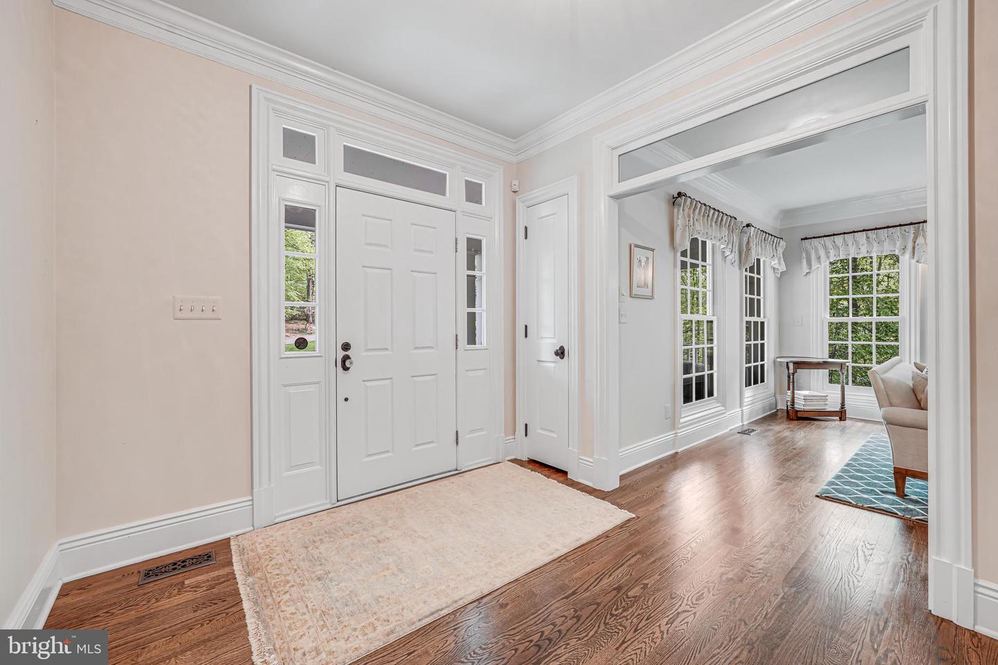 6020 COPELY LN, MCLEAN, Virginia 22101, 6 Bedrooms Bedrooms, ,5 BathroomsBathrooms,Residential,For sale,6020 COPELY LN,VAFX2236232 MLS # VAFX2236232
