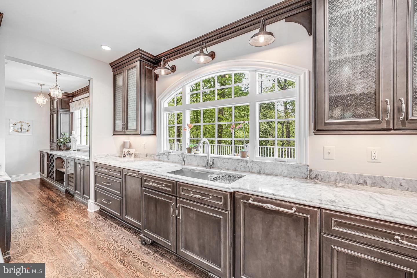 6020 COPELY LN, MCLEAN, Virginia 22101, 6 Bedrooms Bedrooms, ,5 BathroomsBathrooms,Residential,For sale,6020 COPELY LN,VAFX2236232 MLS # VAFX2236232