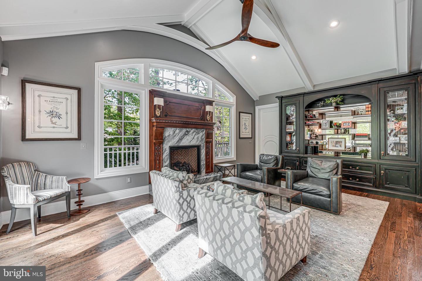 6020 COPELY LN, MCLEAN, Virginia 22101, 6 Bedrooms Bedrooms, ,5 BathroomsBathrooms,Residential,For sale,6020 COPELY LN,VAFX2236232 MLS # VAFX2236232