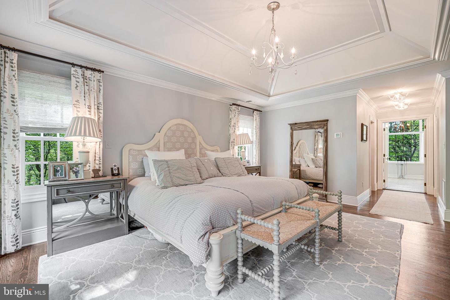 6020 COPELY LN, MCLEAN, Virginia 22101, 6 Bedrooms Bedrooms, ,5 BathroomsBathrooms,Residential,For sale,6020 COPELY LN,VAFX2236232 MLS # VAFX2236232