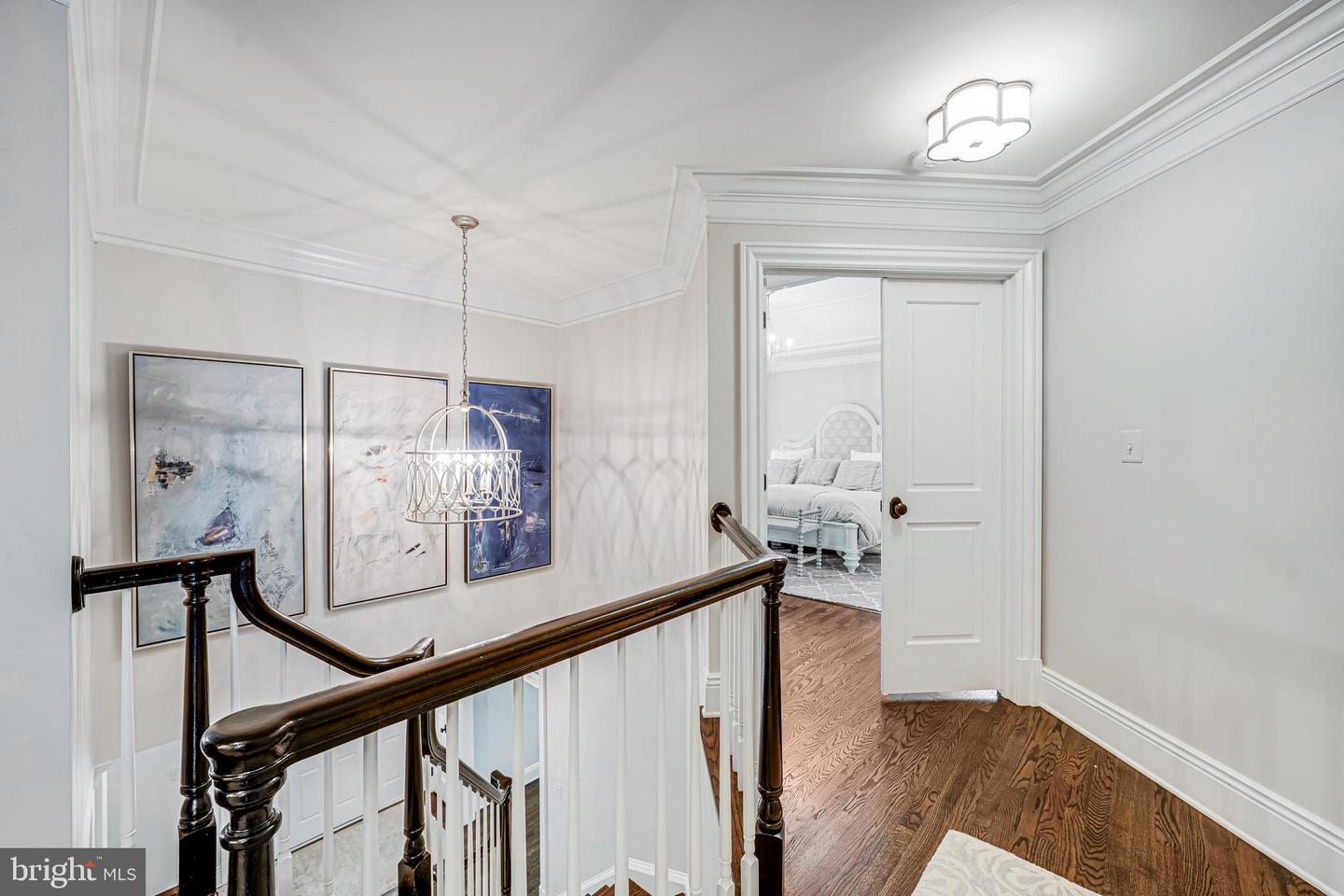 6020 COPELY LN, MCLEAN, Virginia 22101, 6 Bedrooms Bedrooms, ,5 BathroomsBathrooms,Residential,For sale,6020 COPELY LN,VAFX2236232 MLS # VAFX2236232