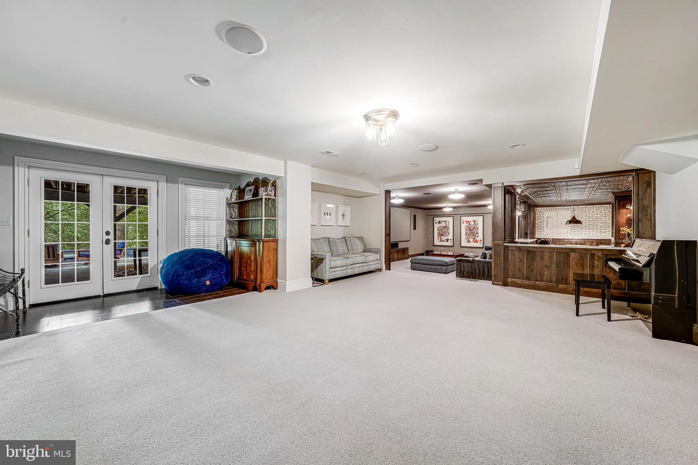 6020 COPELY LN, MCLEAN, Virginia 22101, 6 Bedrooms Bedrooms, ,5 BathroomsBathrooms,Residential,For sale,6020 COPELY LN,VAFX2236232 MLS # VAFX2236232
