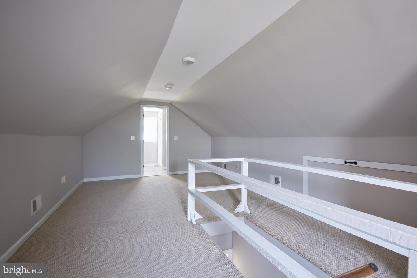 2208 S ST NE, WASHINGTON, District Of Columbia 20002, 3 Bedrooms Bedrooms, ,2 BathroomsBathrooms,Residential,For sale,2208 S ST NE,DCDC2198242 MLS # DCDC2198242