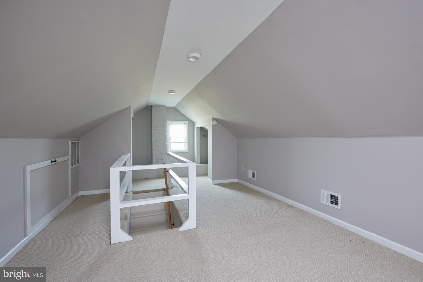 2208 S ST NE, WASHINGTON, District Of Columbia 20002, 3 Bedrooms Bedrooms, ,2 BathroomsBathrooms,Residential,For sale,2208 S ST NE,DCDC2198242 MLS # DCDC2198242
