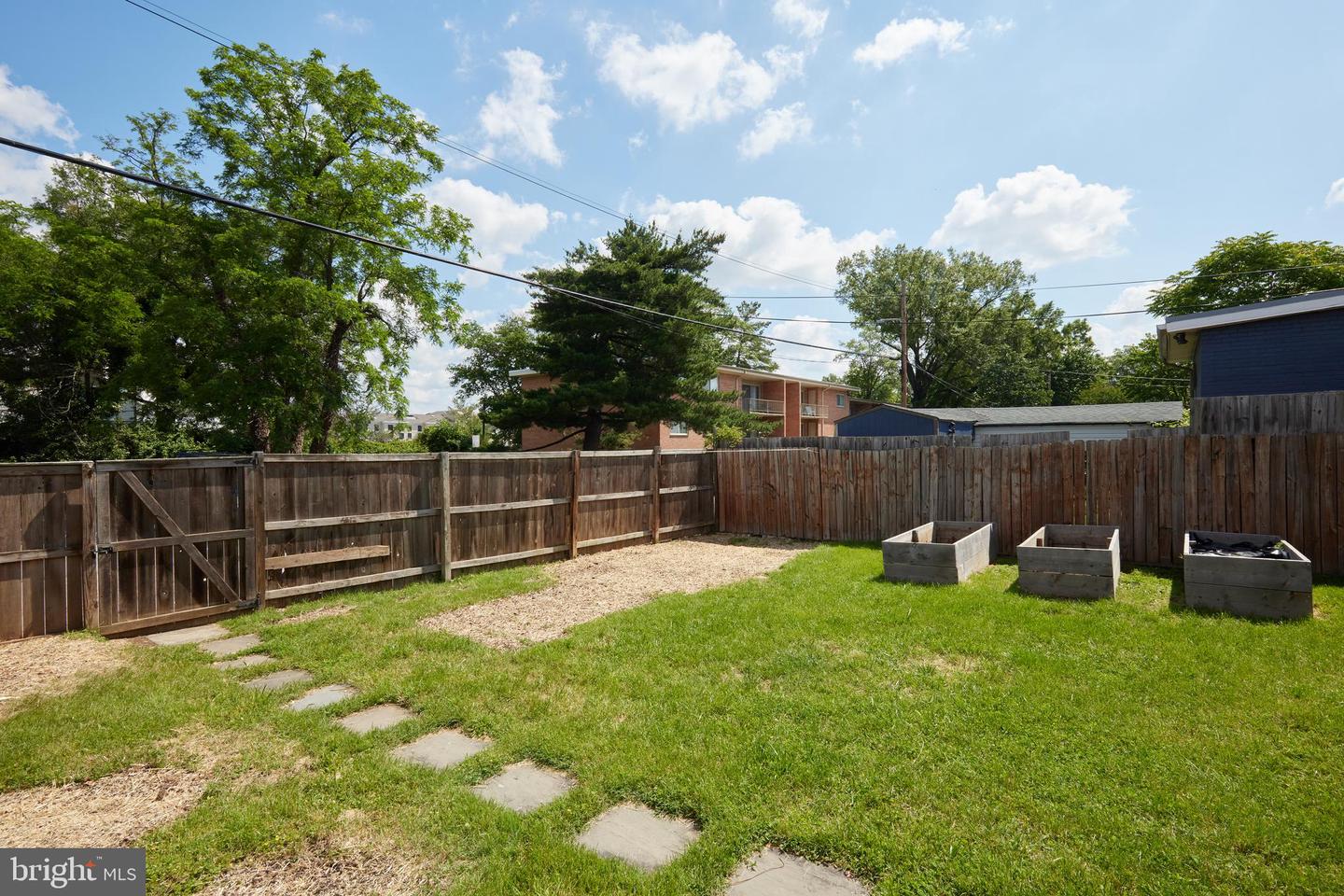 2208 S ST NE, WASHINGTON, District Of Columbia 20002, 3 Bedrooms Bedrooms, ,2 BathroomsBathrooms,Residential,For sale,2208 S ST NE,DCDC2198242 MLS # DCDC2198242