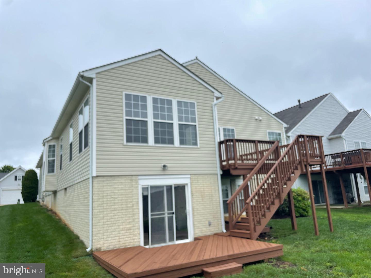 3754 CHINA GROVE MEWS, DUMFRIES, Virginia 22025, 3 Bedrooms Bedrooms, 12 Rooms Rooms,2 BathroomsBathrooms,Residential,For sale,3754 CHINA GROVE MEWS,VAPW2093776 MLS # VAPW2093776