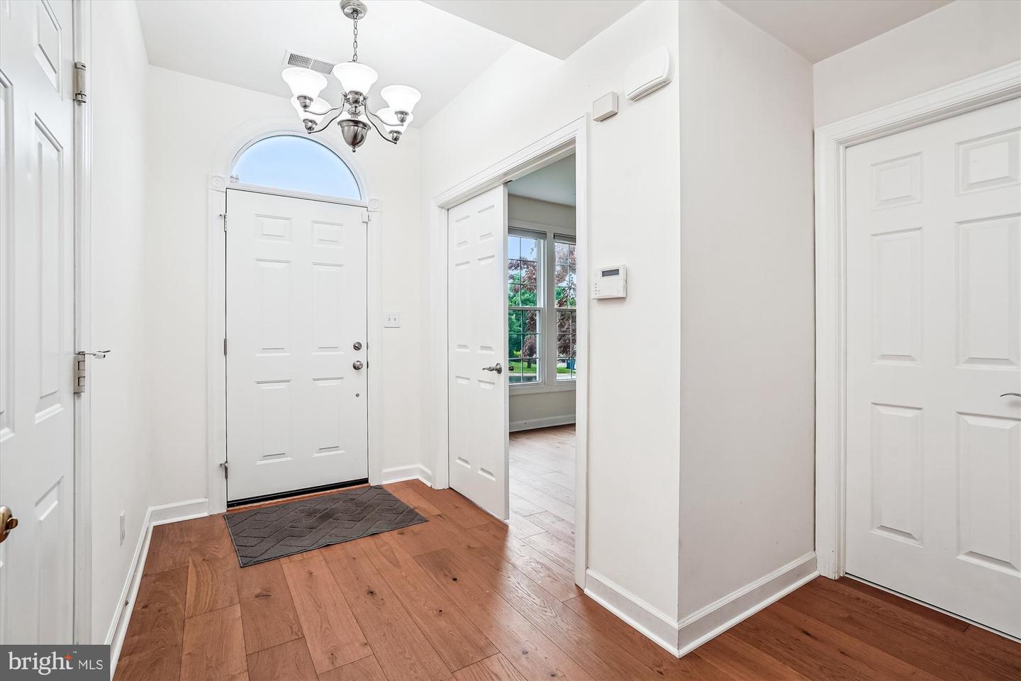 5803 DEER POND RD, CENTREVILLE, Virginia 20120, 4 Bedrooms Bedrooms, ,3 BathroomsBathrooms,Residential,For sale,5803 DEER POND RD,VAFX2238626 MLS # VAFX2238626
