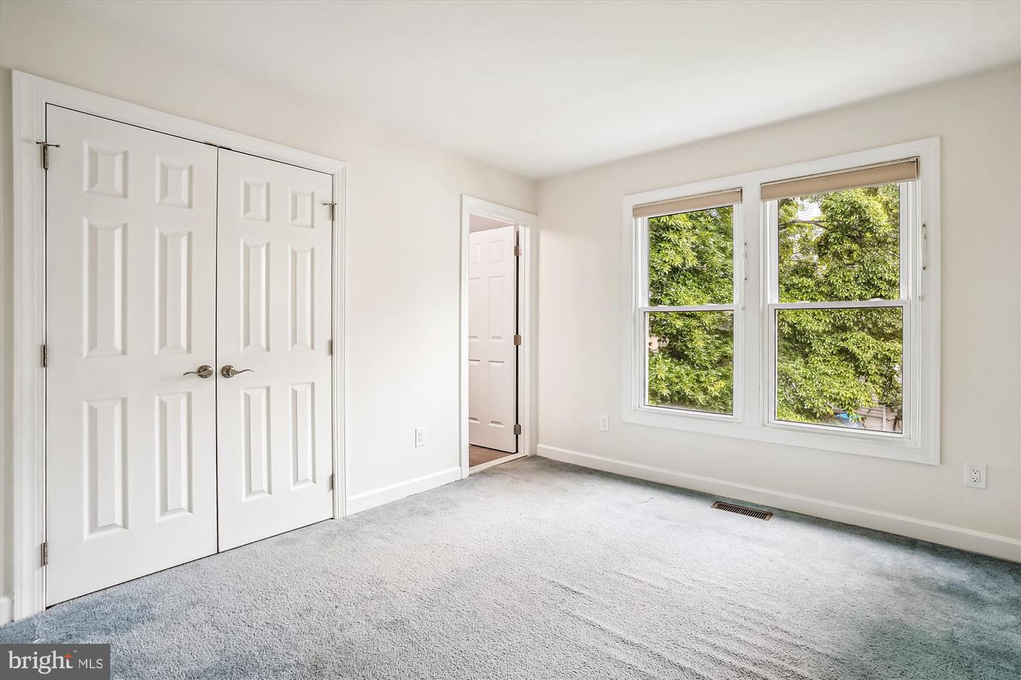 5803 DEER POND RD, CENTREVILLE, Virginia 20120, 4 Bedrooms Bedrooms, ,3 BathroomsBathrooms,Residential,For sale,5803 DEER POND RD,VAFX2238626 MLS # VAFX2238626