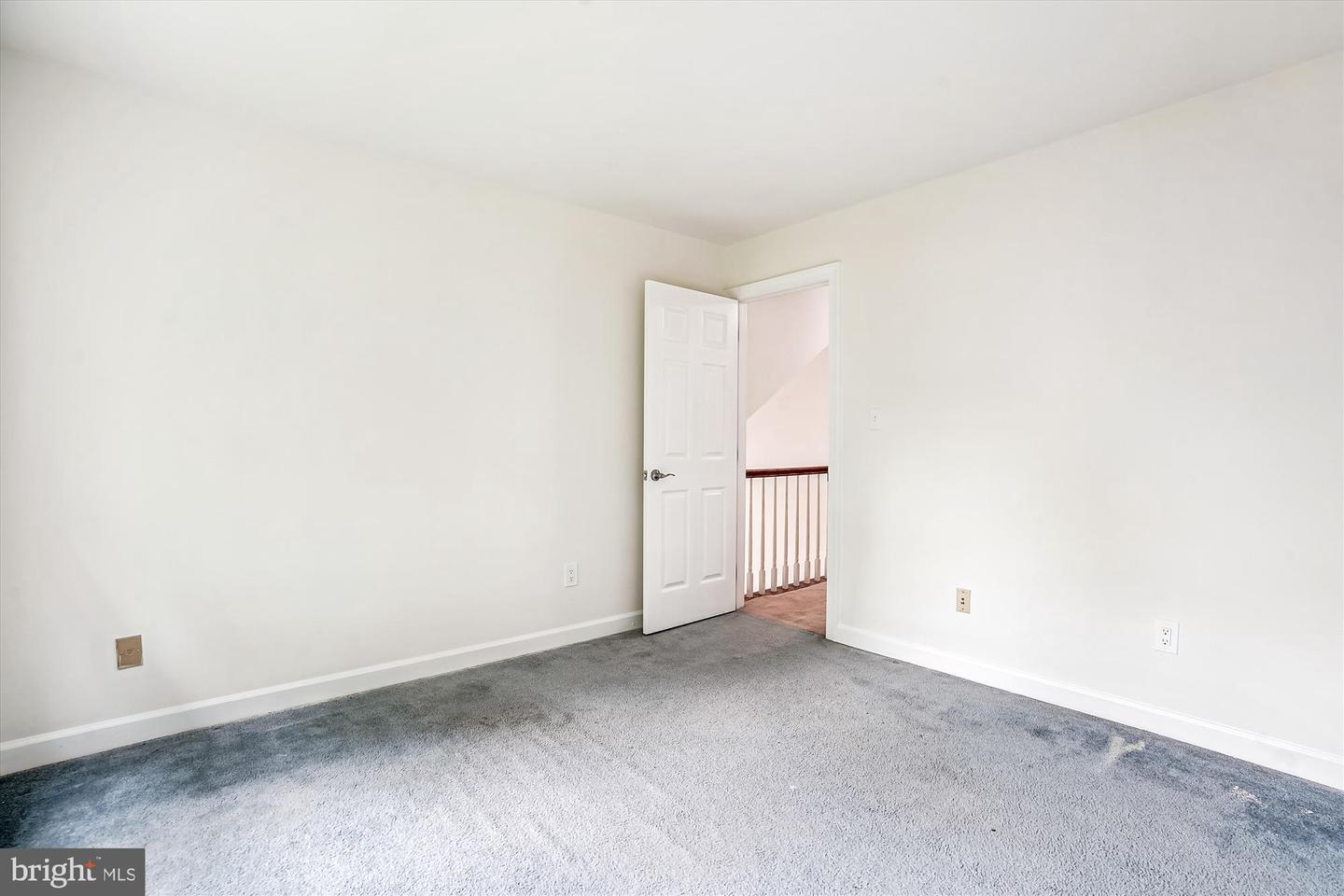 5803 DEER POND RD, CENTREVILLE, Virginia 20120, 4 Bedrooms Bedrooms, ,3 BathroomsBathrooms,Residential,For sale,5803 DEER POND RD,VAFX2238626 MLS # VAFX2238626