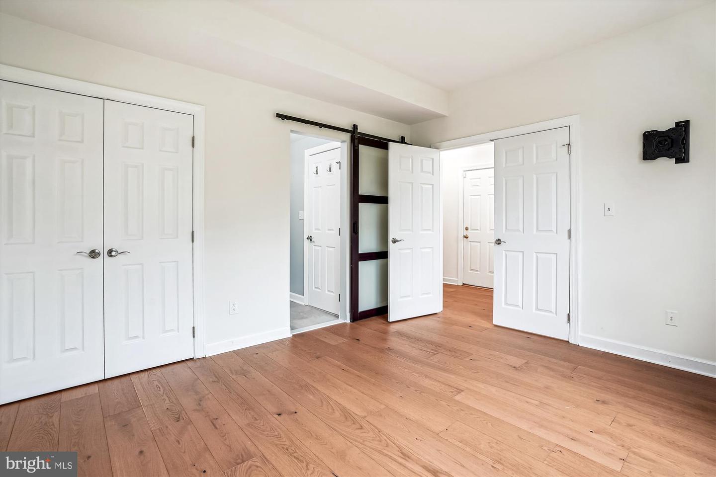 5803 DEER POND RD, CENTREVILLE, Virginia 20120, 4 Bedrooms Bedrooms, ,3 BathroomsBathrooms,Residential,For sale,5803 DEER POND RD,VAFX2238626 MLS # VAFX2238626