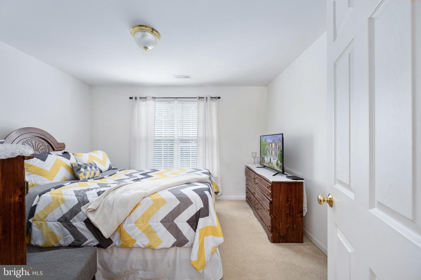 7207 FINCH LN, FREDERICKSBURG, Virginia 22407, 3 Bedrooms Bedrooms, ,2 BathroomsBathrooms,Residential,For sale,7207 FINCH LN,VASP2032718 MLS # VASP2032718