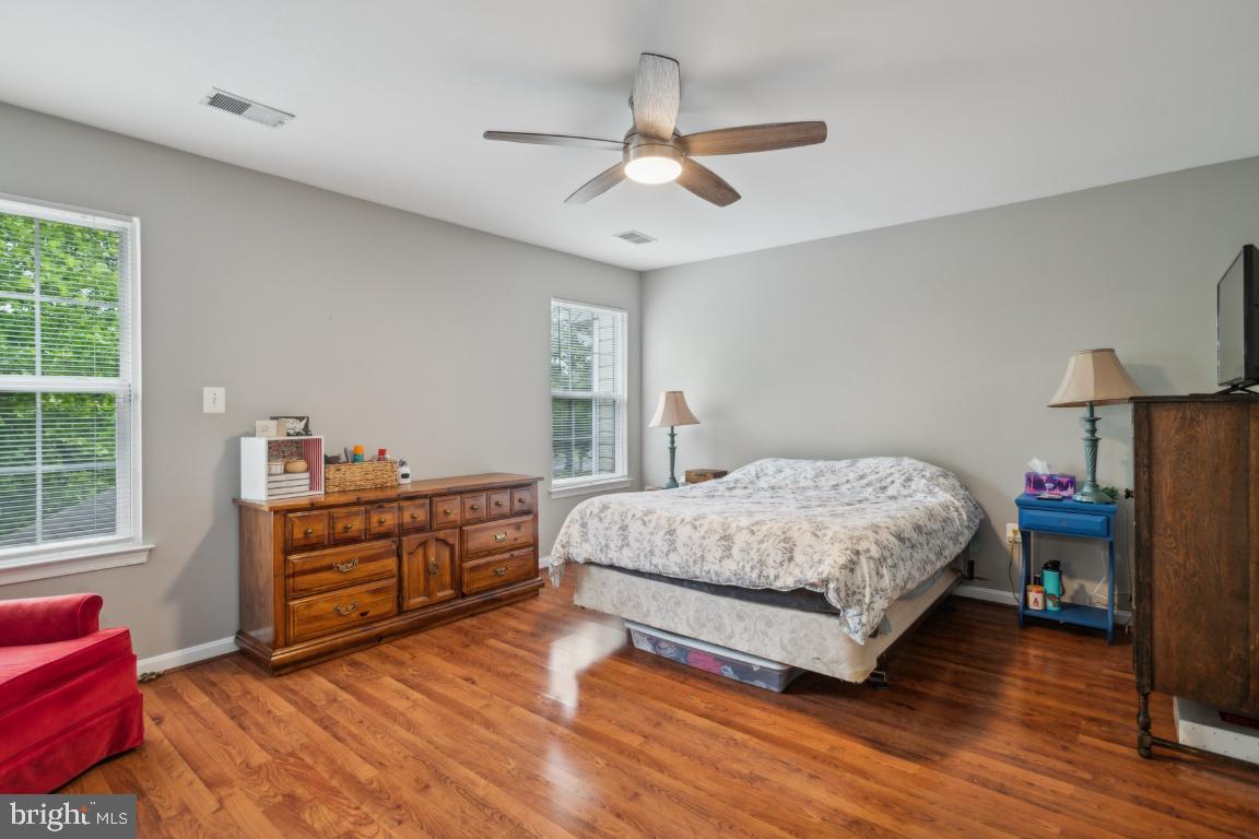 8645 ADRIENNE PL, MANASSAS, Virginia 20110, 4 Bedrooms Bedrooms, ,3 BathroomsBathrooms,Residential,For sale,8645 ADRIENNE PL,VAMN2008268 MLS # VAMN2008268