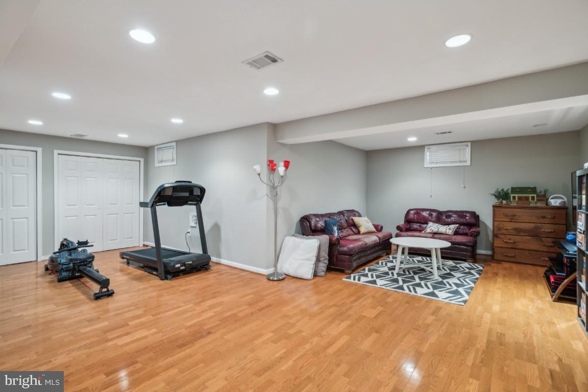 8645 ADRIENNE PL, MANASSAS, Virginia 20110, 4 Bedrooms Bedrooms, ,3 BathroomsBathrooms,Residential,For sale,8645 ADRIENNE PL,VAMN2008268 MLS # VAMN2008268