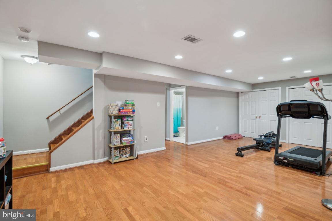 8645 ADRIENNE PL, MANASSAS, Virginia 20110, 4 Bedrooms Bedrooms, ,3 BathroomsBathrooms,Residential,For sale,8645 ADRIENNE PL,VAMN2008268 MLS # VAMN2008268