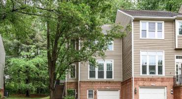 1236 WEATHERSTONE CT, RESTON, Virginia 20194, 3 Bedrooms Bedrooms, ,2 BathroomsBathrooms,Residential,For sale,1236 WEATHERSTONE CT,VAFX2239998 MLS # VAFX2239998