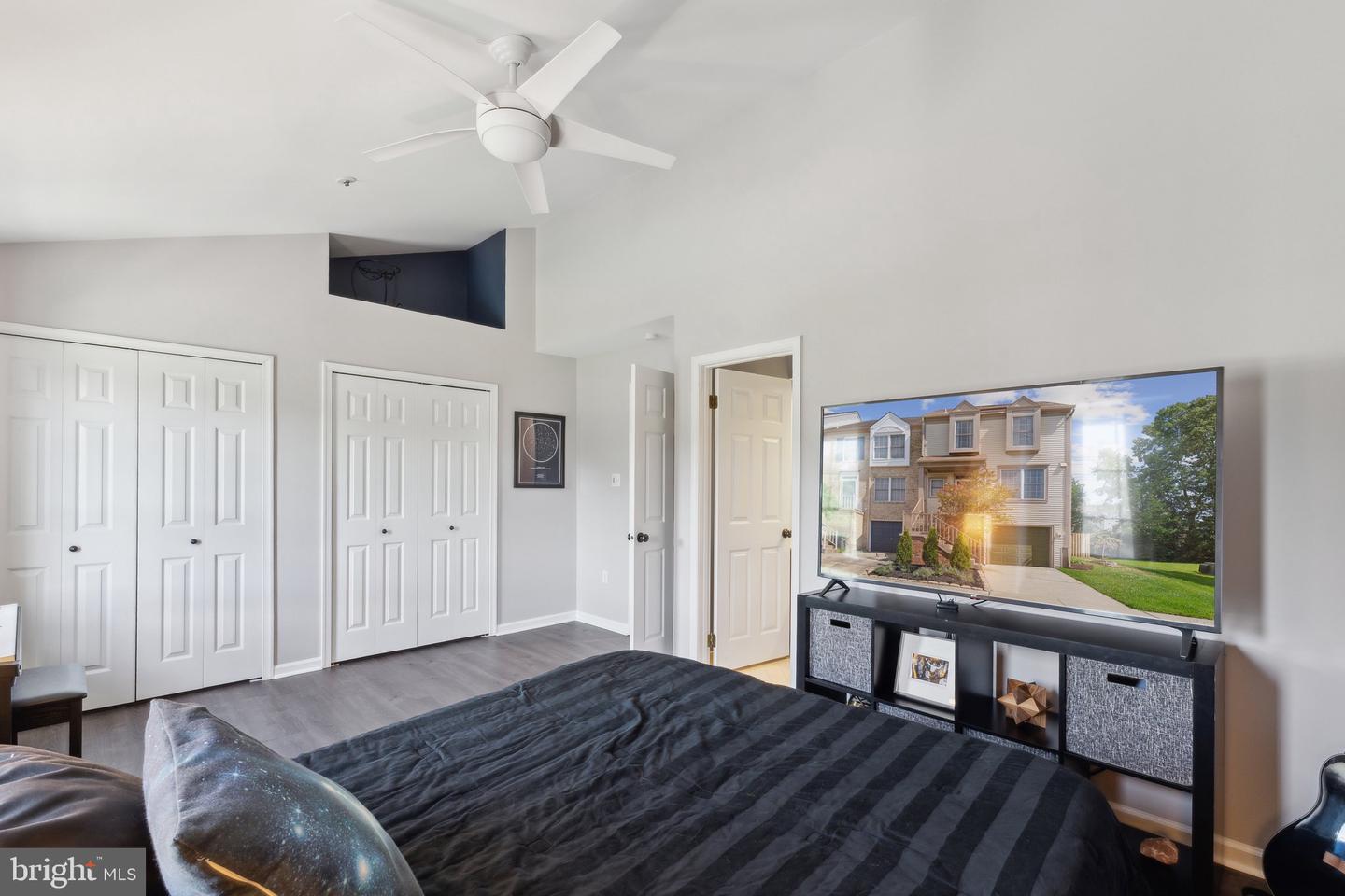 6823 MALTON CT, CENTREVILLE, Virginia 20121, 3 Bedrooms Bedrooms, ,3 BathroomsBathrooms,Residential,For sale,6823 MALTON CT,VAFX2240150 MLS # VAFX2240150