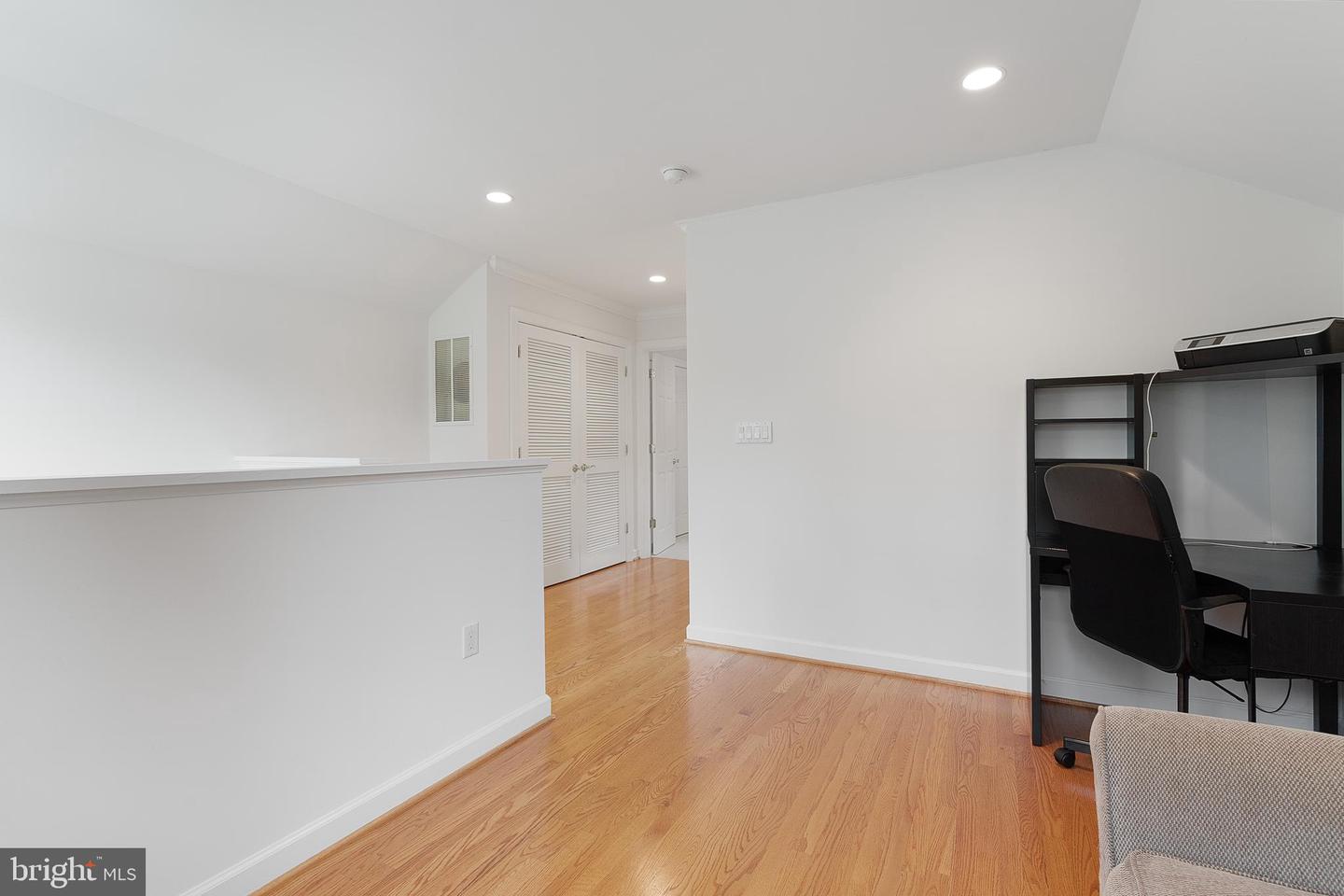 6424 SOUTH ST, FALLS CHURCH, Virginia 22042, 6 Bedrooms Bedrooms, ,5 BathroomsBathrooms,Residential,For sale,6424 SOUTH ST,VAFX2240364 MLS # VAFX2240364