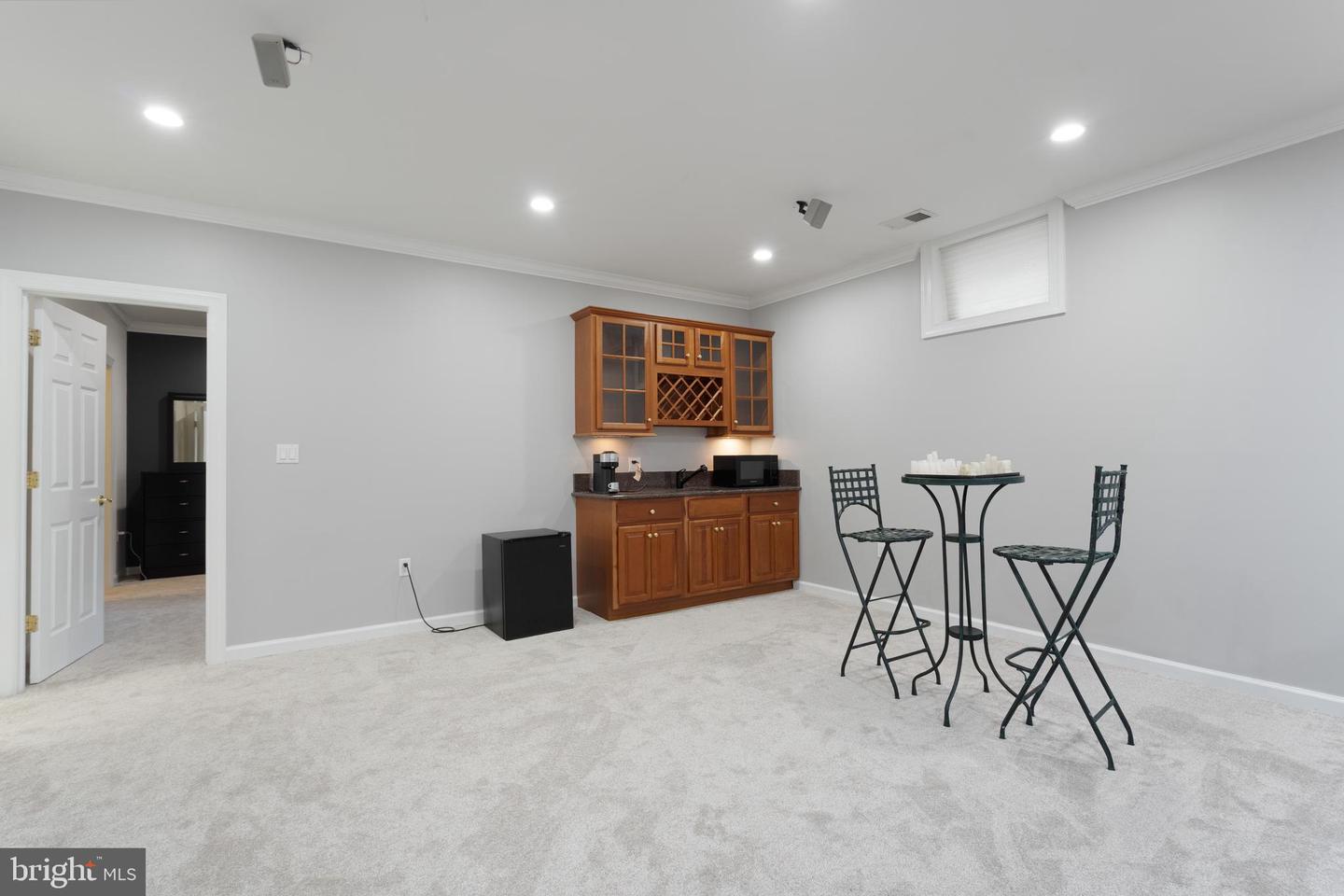 6424 SOUTH ST, FALLS CHURCH, Virginia 22042, 6 Bedrooms Bedrooms, ,5 BathroomsBathrooms,Residential,For sale,6424 SOUTH ST,VAFX2240364 MLS # VAFX2240364