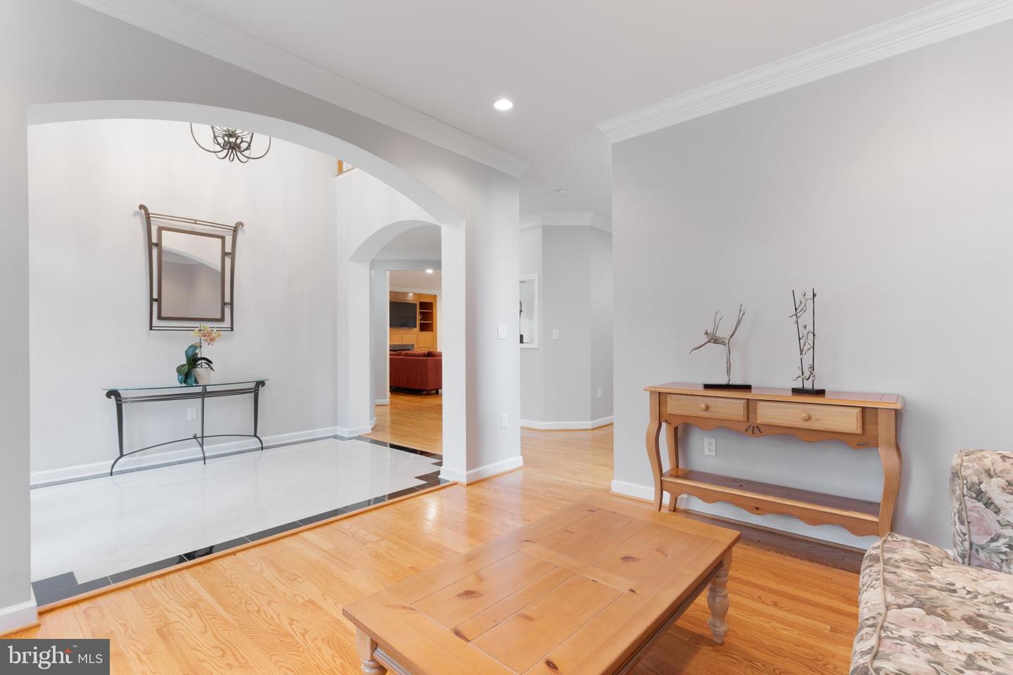 6424 SOUTH ST, FALLS CHURCH, Virginia 22042, 6 Bedrooms Bedrooms, ,5 BathroomsBathrooms,Residential,For sale,6424 SOUTH ST,VAFX2240364 MLS # VAFX2240364