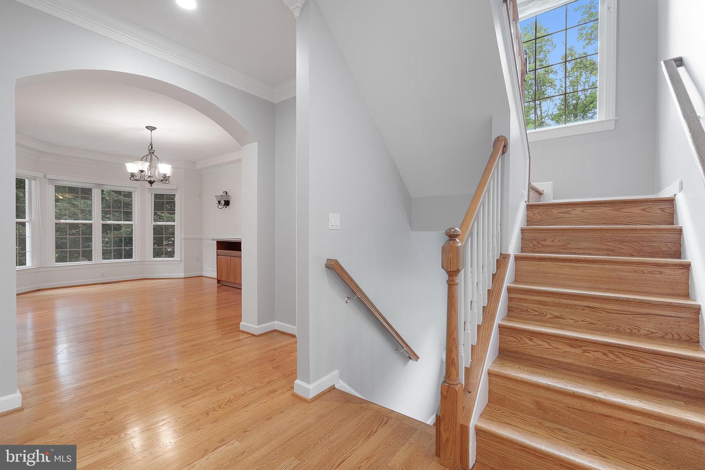 6424 SOUTH ST, FALLS CHURCH, Virginia 22042, 6 Bedrooms Bedrooms, ,5 BathroomsBathrooms,Residential,For sale,6424 SOUTH ST,VAFX2240364 MLS # VAFX2240364