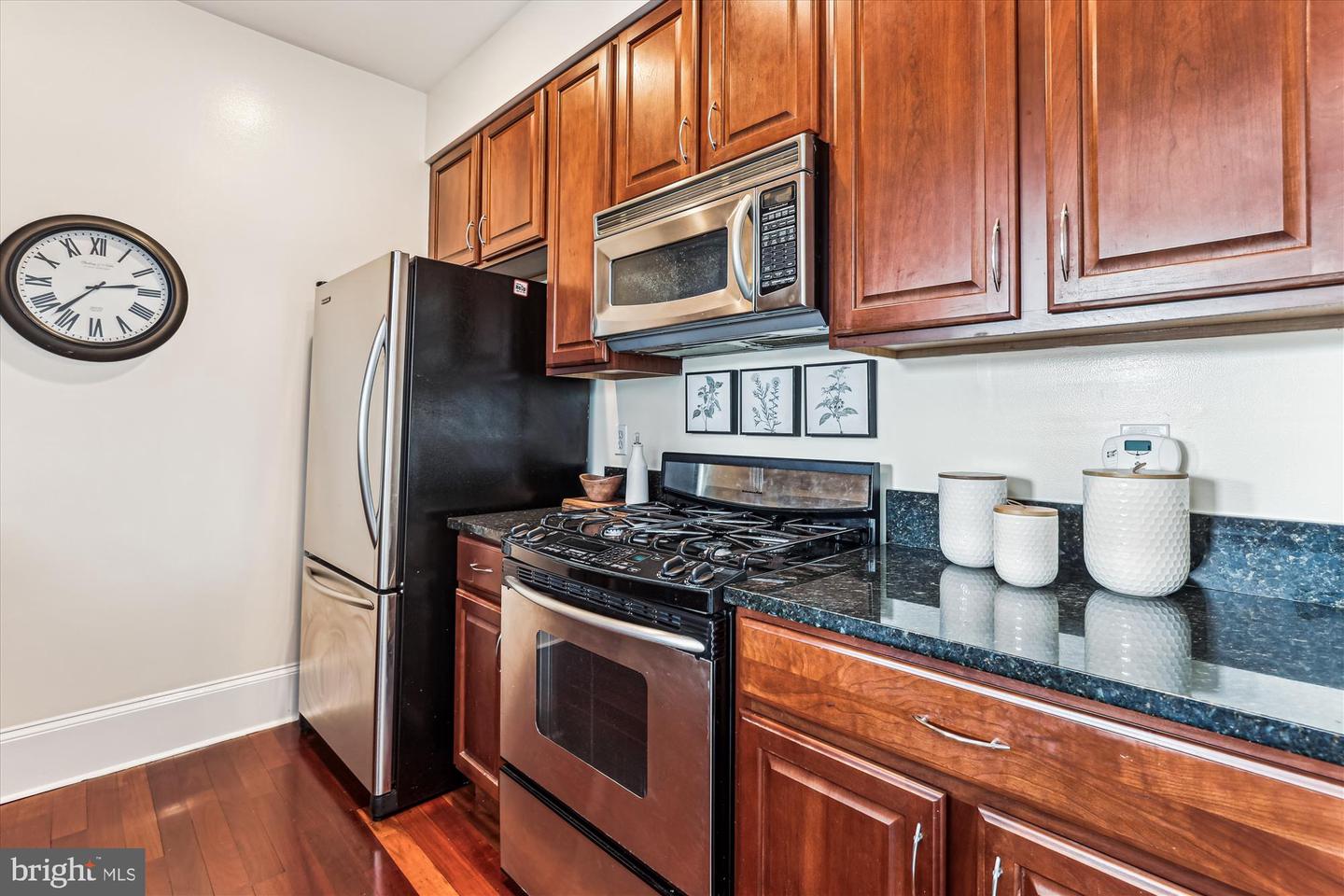 1324 EUCLID ST NW #405, WASHINGTON, District Of Columbia 20009, 2 Bedrooms Bedrooms, ,2 BathroomsBathrooms,Residential,For sale,1324 EUCLID ST NW #405,DCDC2200516 MLS # DCDC2200516