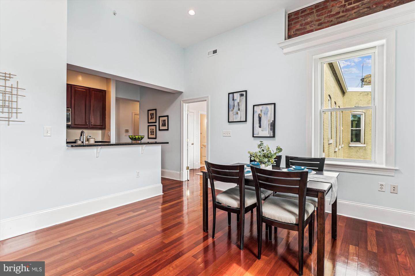 1324 EUCLID ST NW #405, WASHINGTON, District Of Columbia 20009, 2 Bedrooms Bedrooms, ,2 BathroomsBathrooms,Residential,For sale,1324 EUCLID ST NW #405,DCDC2200516 MLS # DCDC2200516