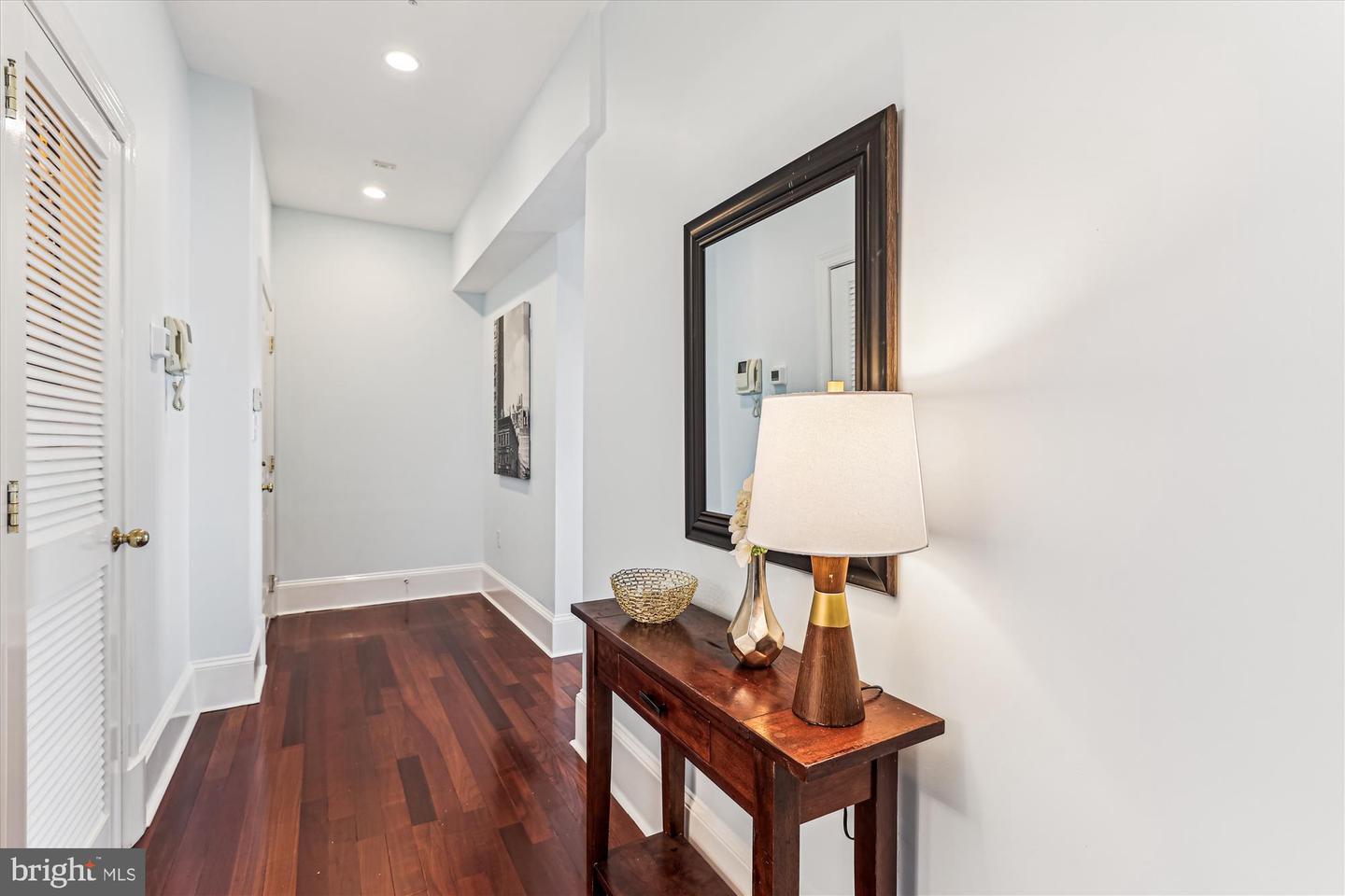 1324 EUCLID ST NW #405, WASHINGTON, District Of Columbia 20009, 2 Bedrooms Bedrooms, ,2 BathroomsBathrooms,Residential,For sale,1324 EUCLID ST NW #405,DCDC2200516 MLS # DCDC2200516