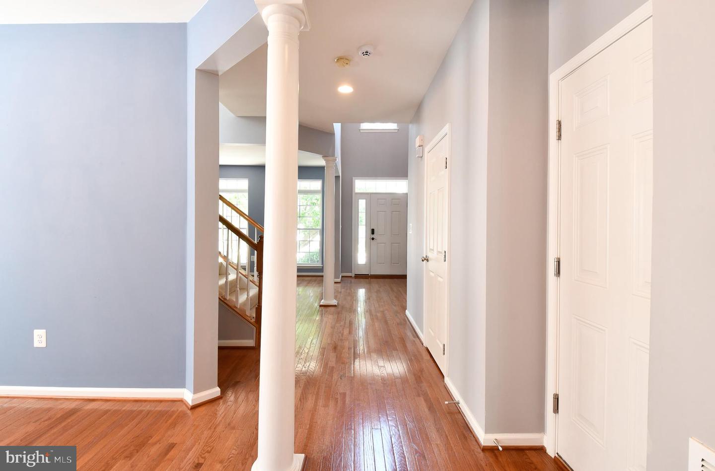 1007 WRIGHT CT, FREDERICKSBURG, Virginia 22401, 4 Bedrooms Bedrooms, ,2 BathroomsBathrooms,Residential,For sale,1007 WRIGHT CT,VAFB2008240 MLS # VAFB2008240