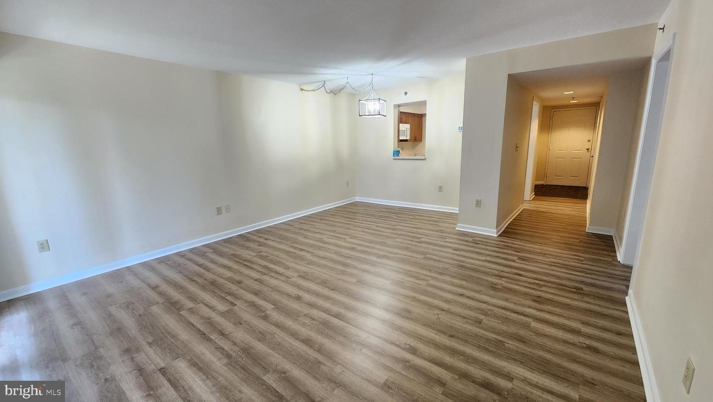 610 N WEST ST #401, ALEXANDRIA, Virginia 22314, 2 Bedrooms Bedrooms, ,1 BathroomBathrooms,Residential,For sale,610 N WEST ST #401,VAAX2045476 MLS # VAAX2045476