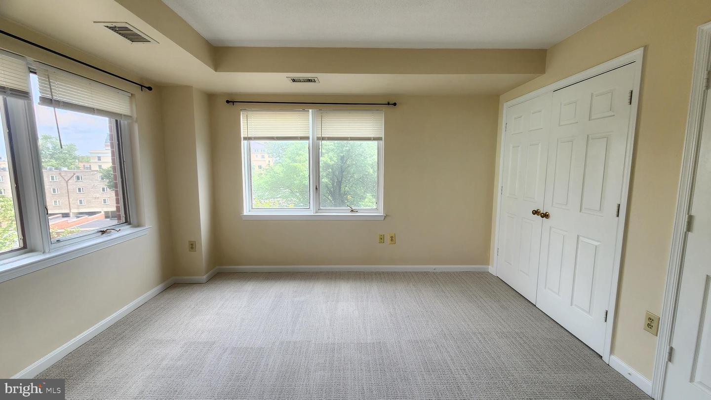 610 N WEST ST #401, ALEXANDRIA, Virginia 22314, 2 Bedrooms Bedrooms, ,1 BathroomBathrooms,Residential,For sale,610 N WEST ST #401,VAAX2045476 MLS # VAAX2045476