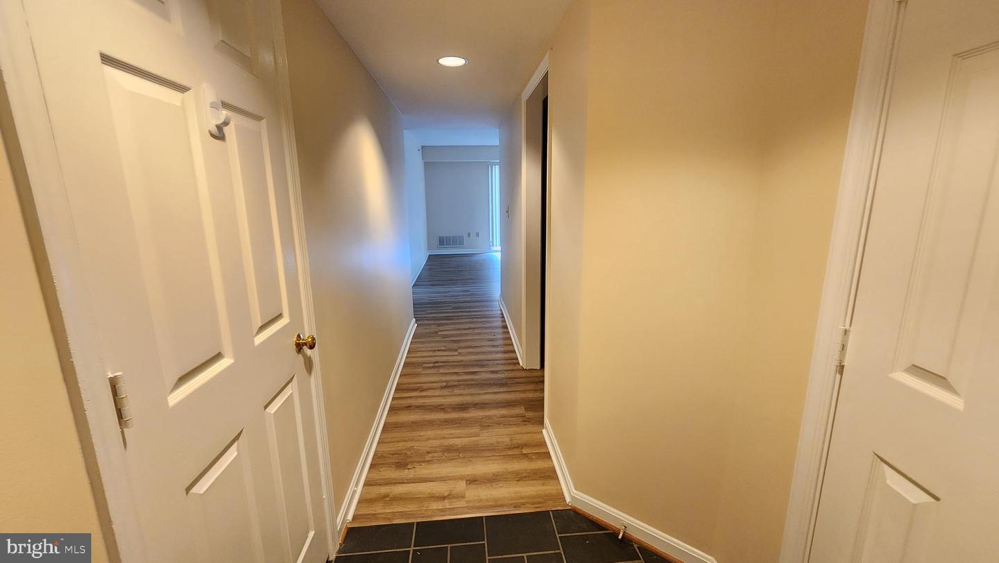 610 N WEST ST #401, ALEXANDRIA, Virginia 22314, 2 Bedrooms Bedrooms, ,1 BathroomBathrooms,Residential,For sale,610 N WEST ST #401,VAAX2045476 MLS # VAAX2045476