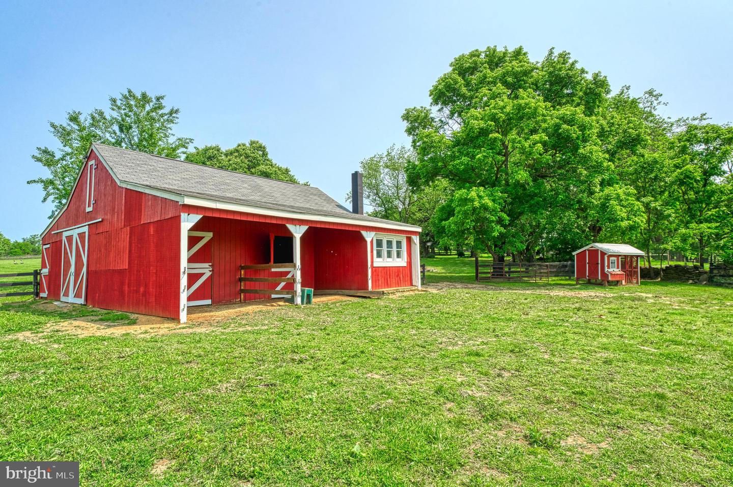 38045 DAWSON GAP LN, HILLSBORO, Virginia 20132, 4 Bedrooms Bedrooms, ,3 BathroomsBathrooms,Residential,For sale,38045 DAWSON GAP LN,VALO2097308 MLS # VALO2097308