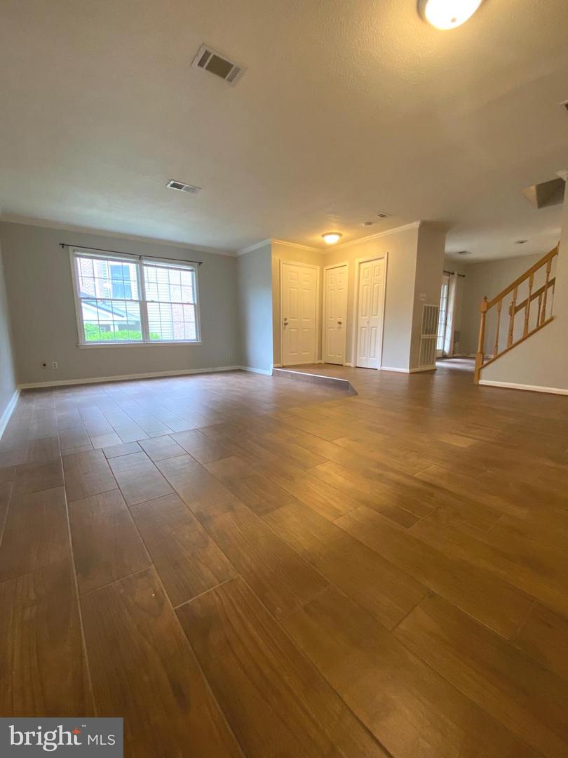12625 KEMPSTON LN, WOODBRIDGE, Virginia 22192, 3 Bedrooms Bedrooms, ,2 BathroomsBathrooms,Residential,For sale,12625 KEMPSTON LN,VAPW2095168 MLS # VAPW2095168