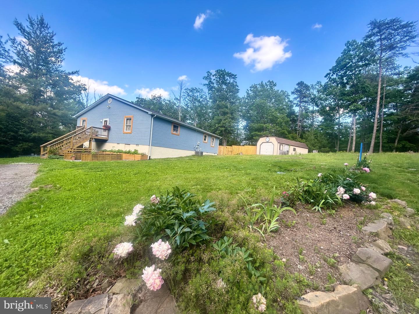 415 ROLLY RD, MOUNT JACKSON, Virginia 22842, 4 Bedrooms Bedrooms, ,2 BathroomsBathrooms,Residential,For sale,415 ROLLY RD,VASH2011558 MLS # VASH2011558