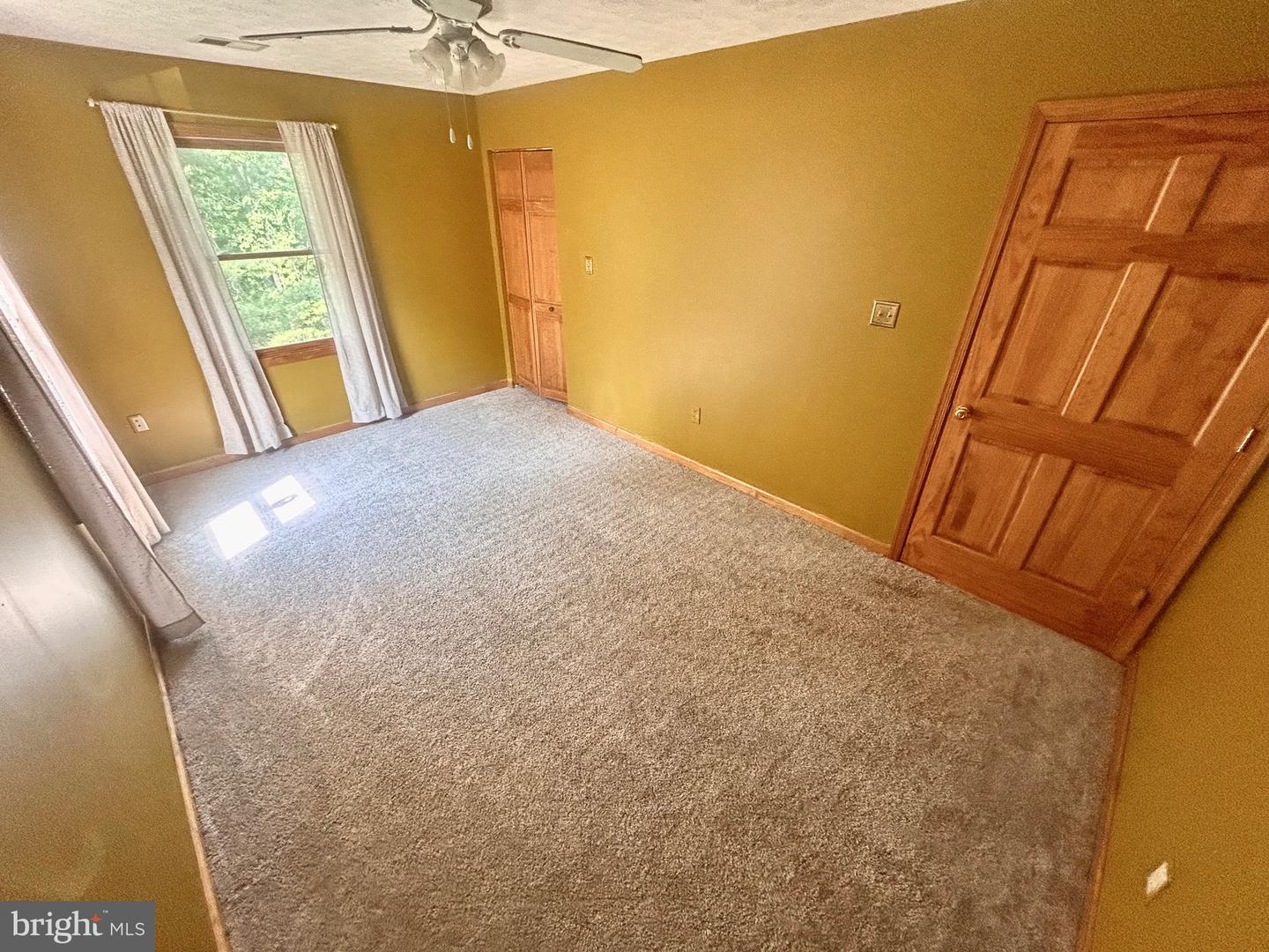 415 ROLLY RD, MOUNT JACKSON, Virginia 22842, 4 Bedrooms Bedrooms, ,2 BathroomsBathrooms,Residential,For sale,415 ROLLY RD,VASH2011558 MLS # VASH2011558