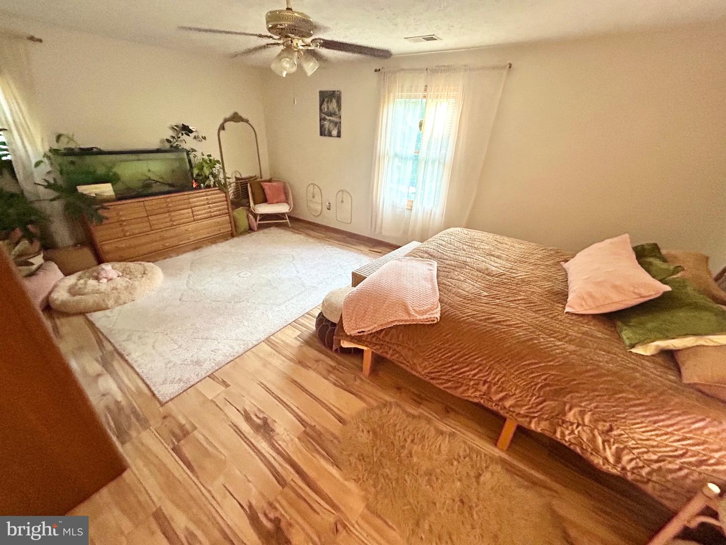 415 ROLLY RD, MOUNT JACKSON, Virginia 22842, 4 Bedrooms Bedrooms, ,2 BathroomsBathrooms,Residential,For sale,415 ROLLY RD,VASH2011558 MLS # VASH2011558